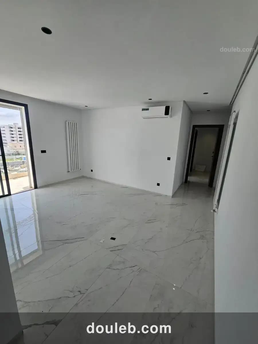 S plus trois neuf à la nouvelle soukra - Photo 1