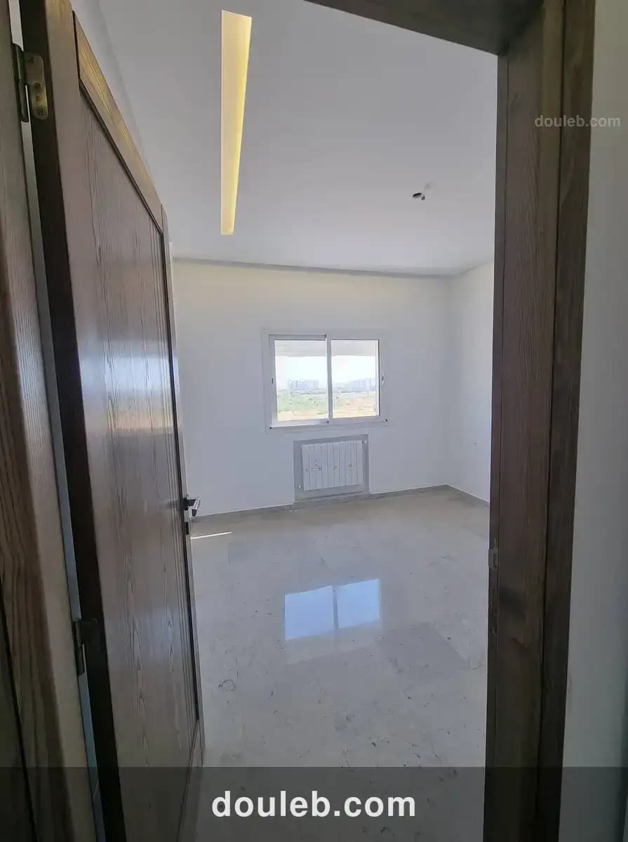 S plus deux bien orienté aux jardins de carthage - Miniature 3