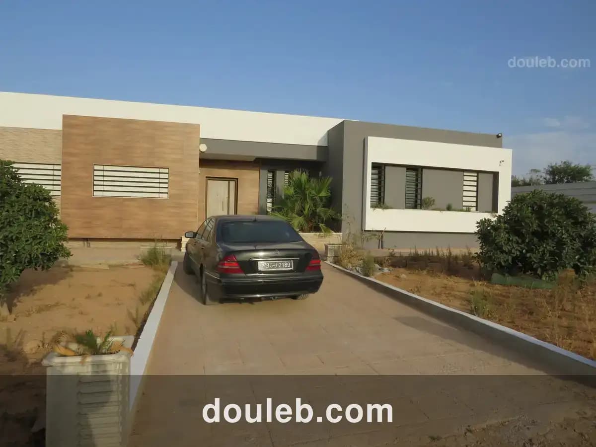 Pour investissement touristique médical etc - Miniature 4