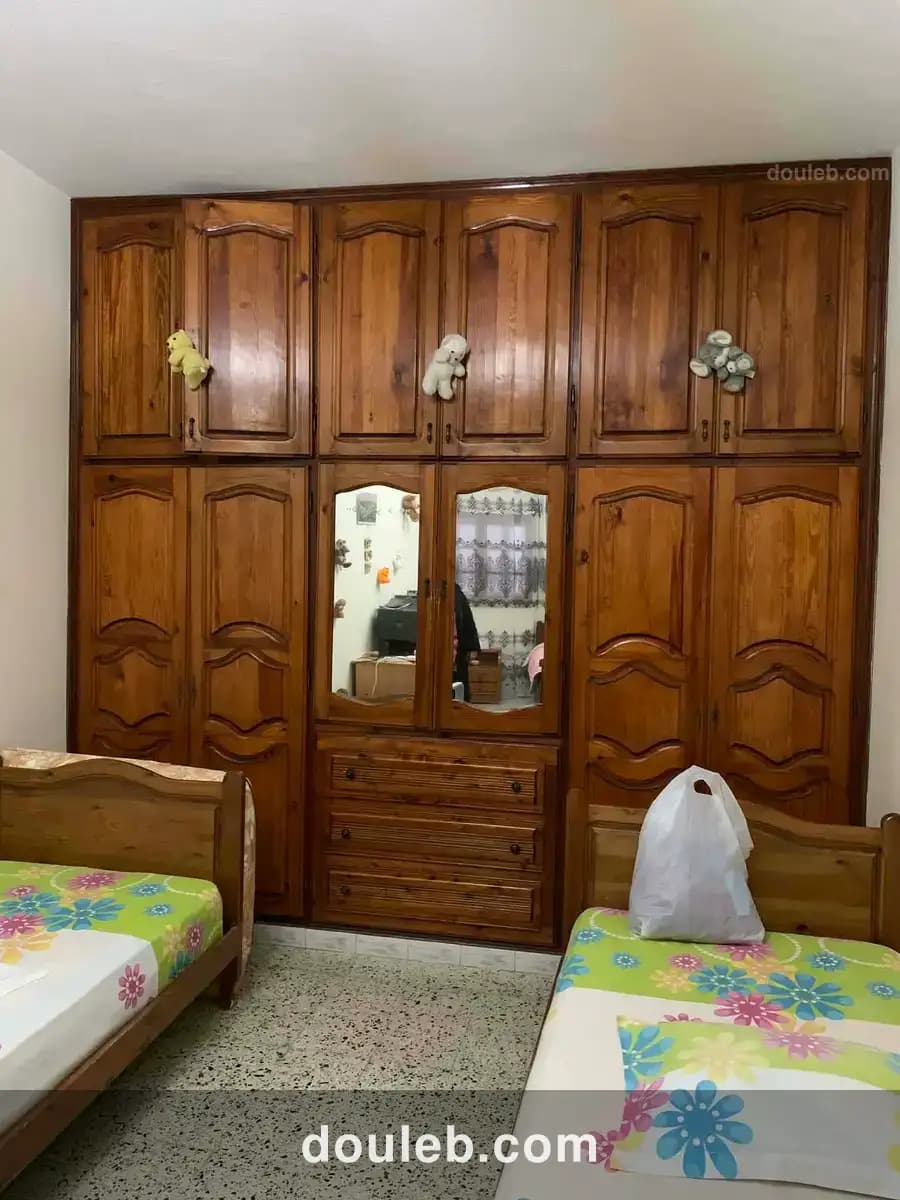 Une maison en bon état - Miniature 2