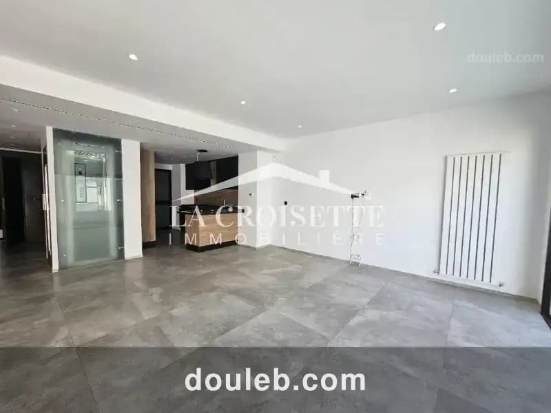 Triplex s5 avec piscine à gammarth mdl0570 - Miniature 2