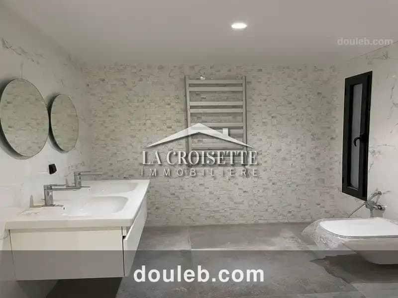 Triplex s5 avec piscine à gammarth mdl0570 - Miniature 5