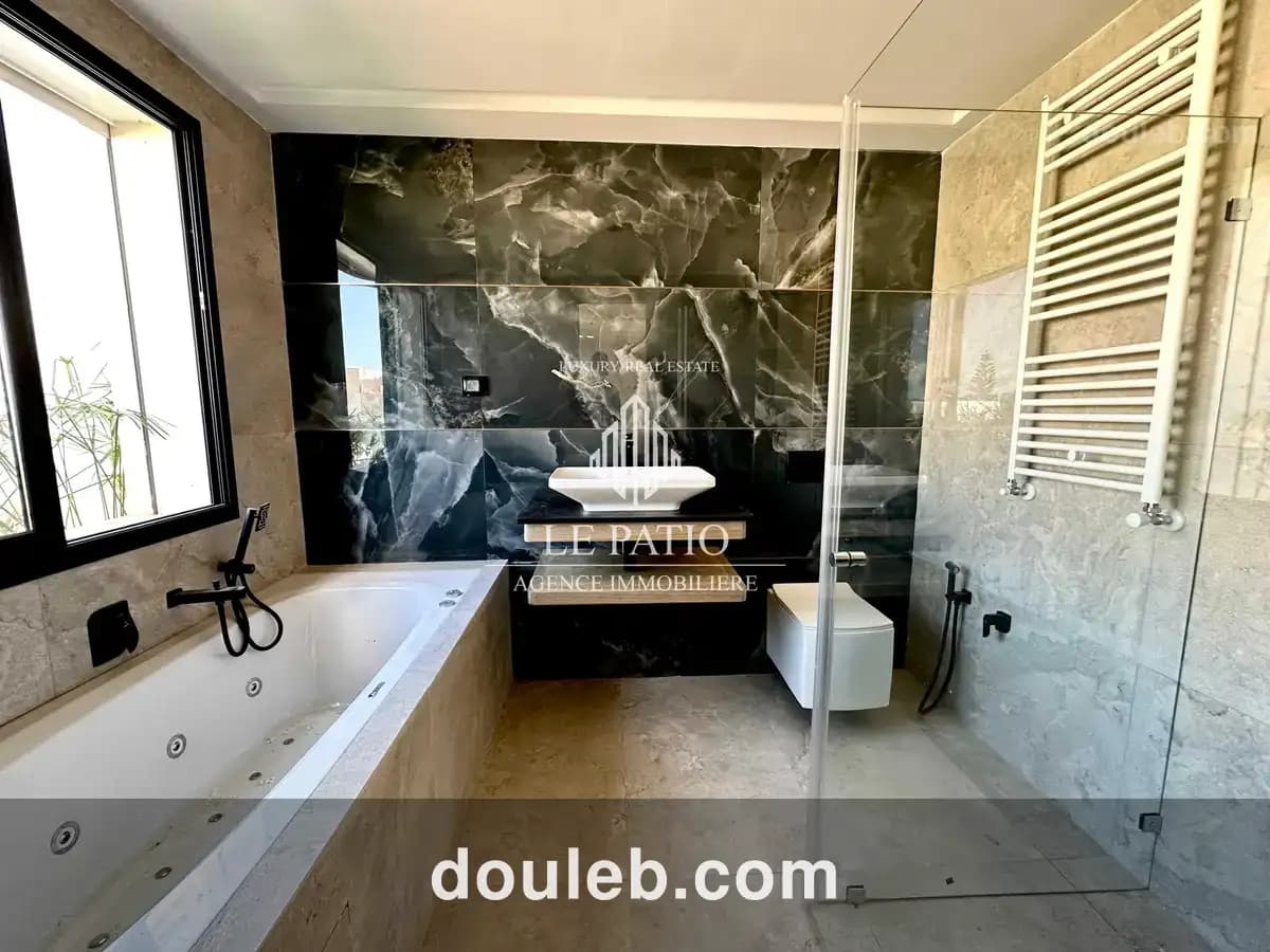 Villa s4 a la soukra haut standing - Miniature 5