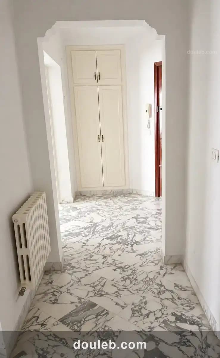 Riadh el andalous spacieux appt s3 bien situé - Miniature 2