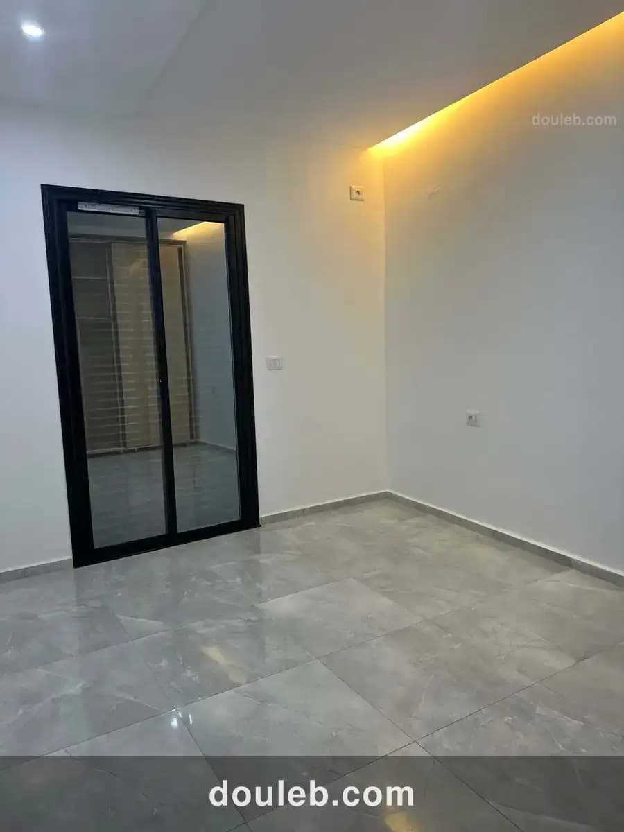 Un appartement a kelibia centre ville - Miniature 4