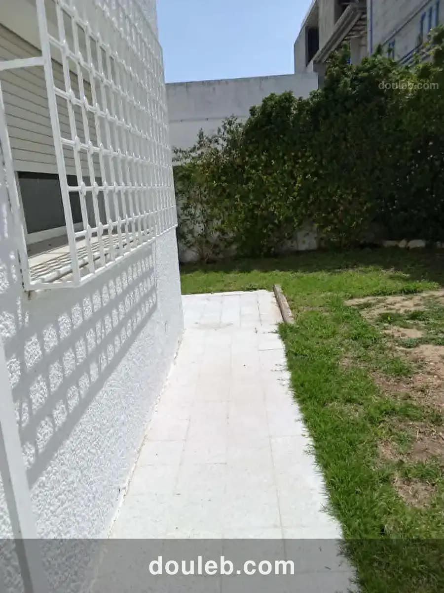 Maison de 6 pièces - Miniature 2