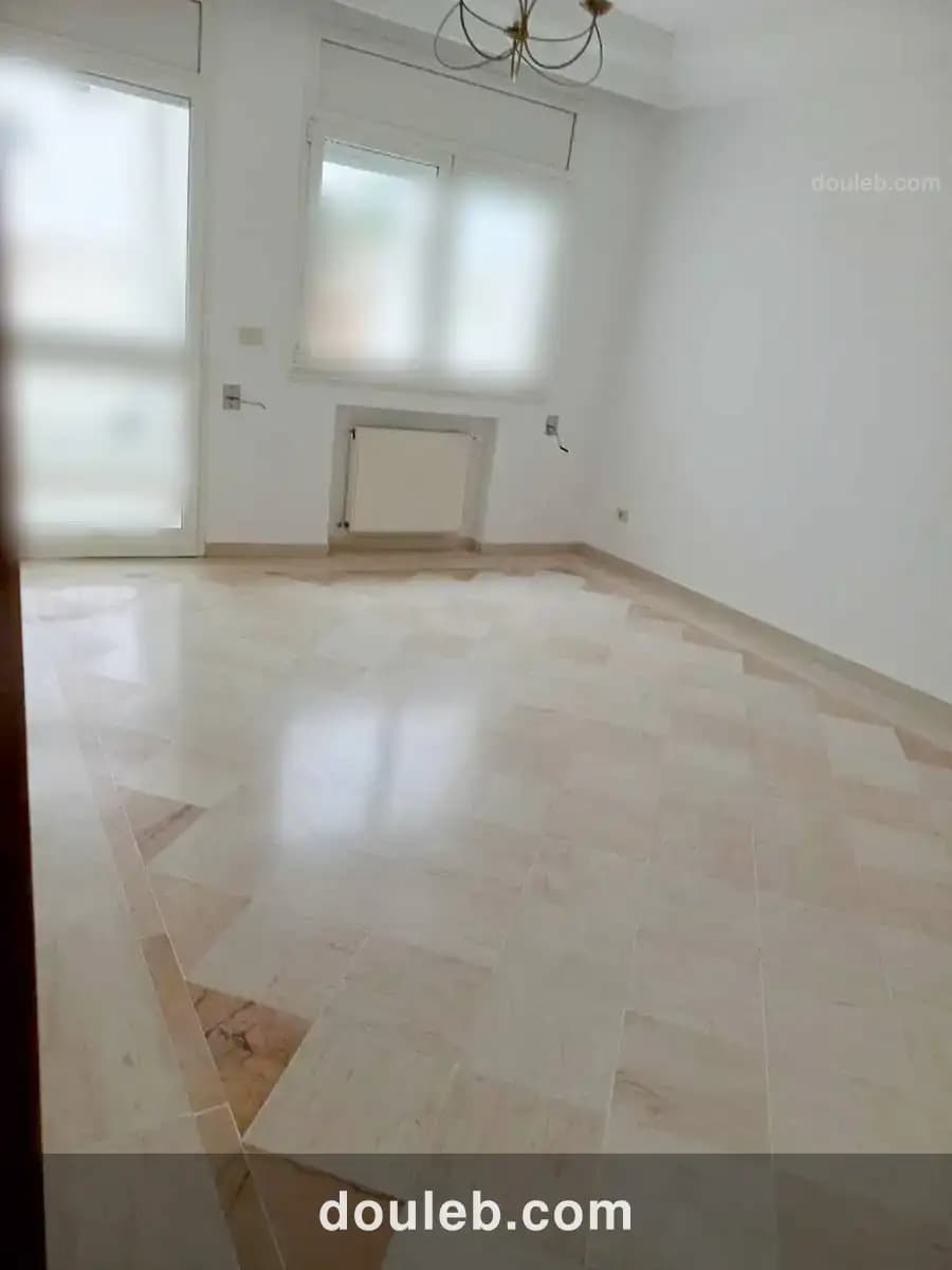 Ennasr 2 appt s2 bien situé 1100 dt - Photo 1