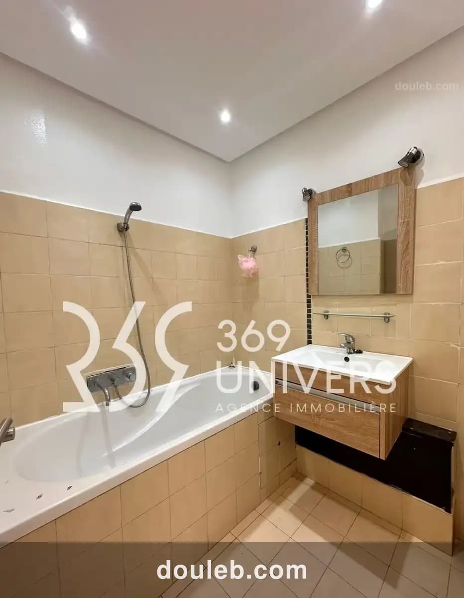 Appartement avec terrasse à la marsa ref ra167 - Miniature 5