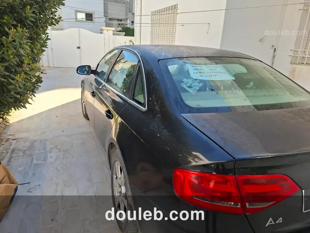 Audi a4 modèle 2009 - Miniature 3