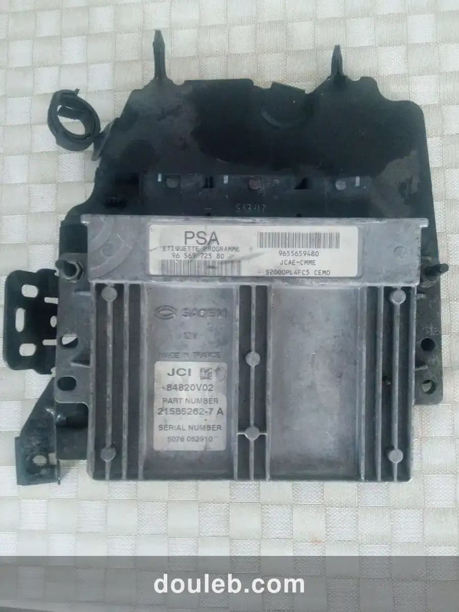 Calculateur origine peugeot 206 - Photo 1