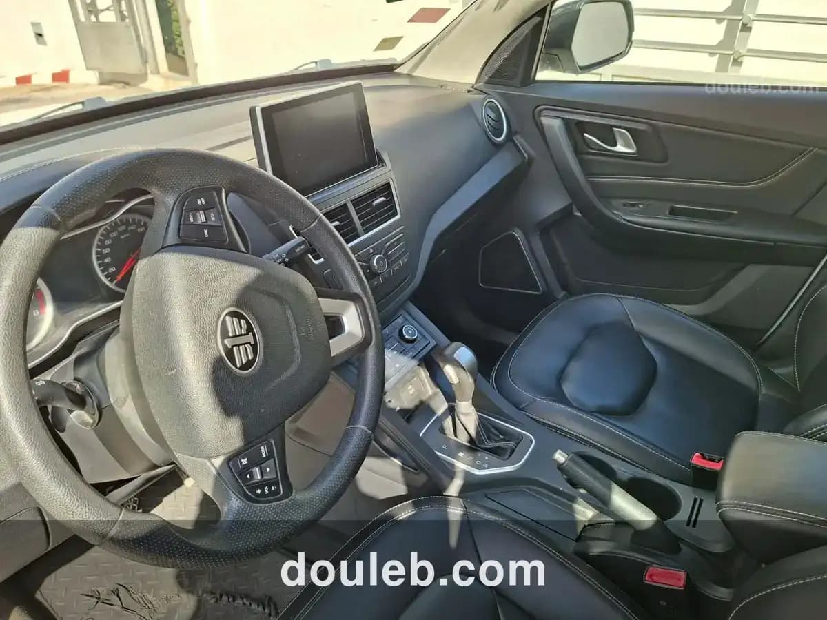 Faw besturn x40 modèle 2021 - Miniature 4