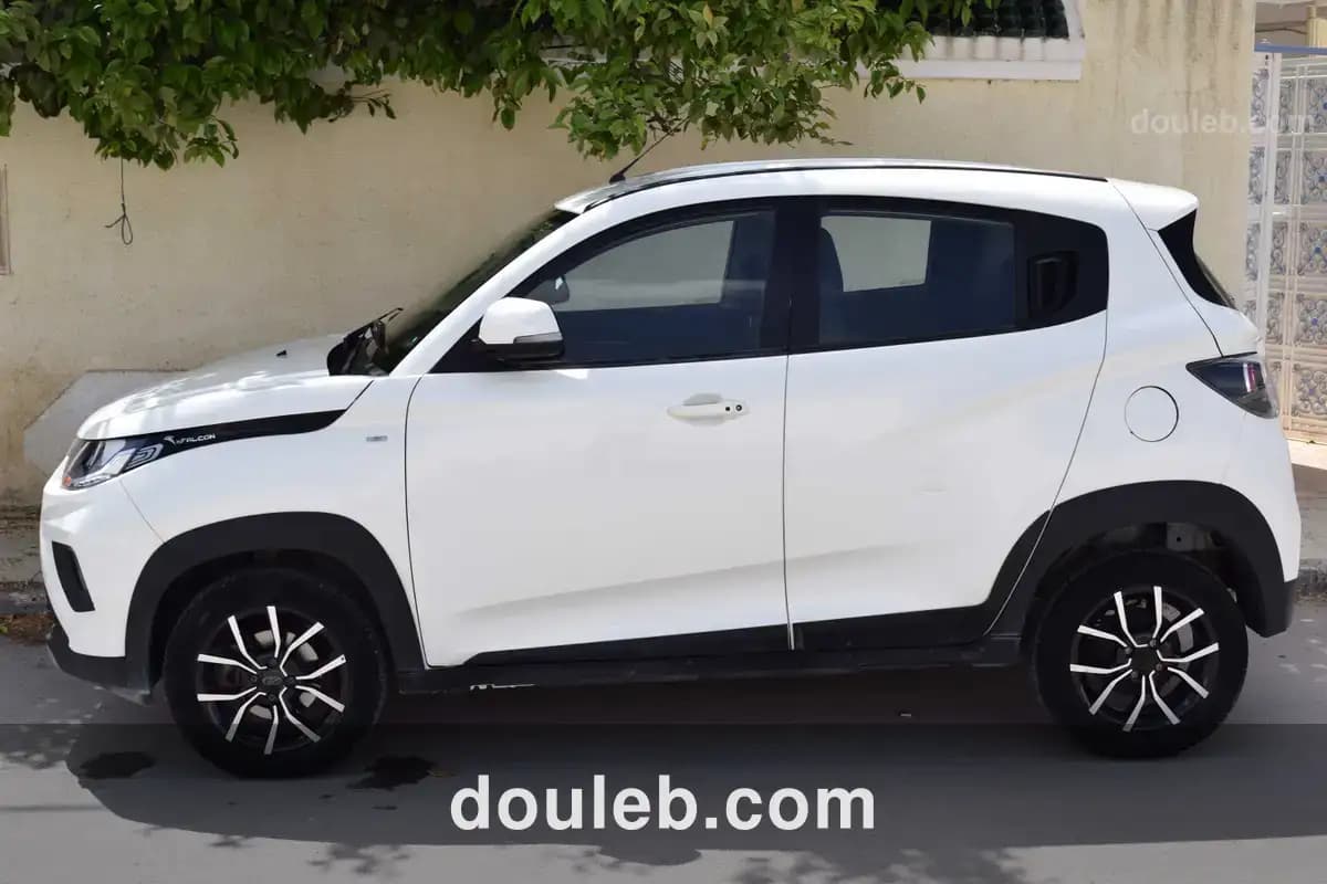 Mahindra mornaguia - Miniature 2