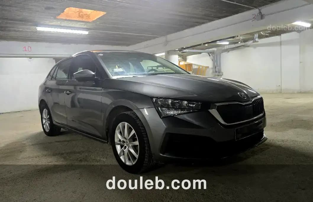 Skoda scala tsi essence - Photo 1