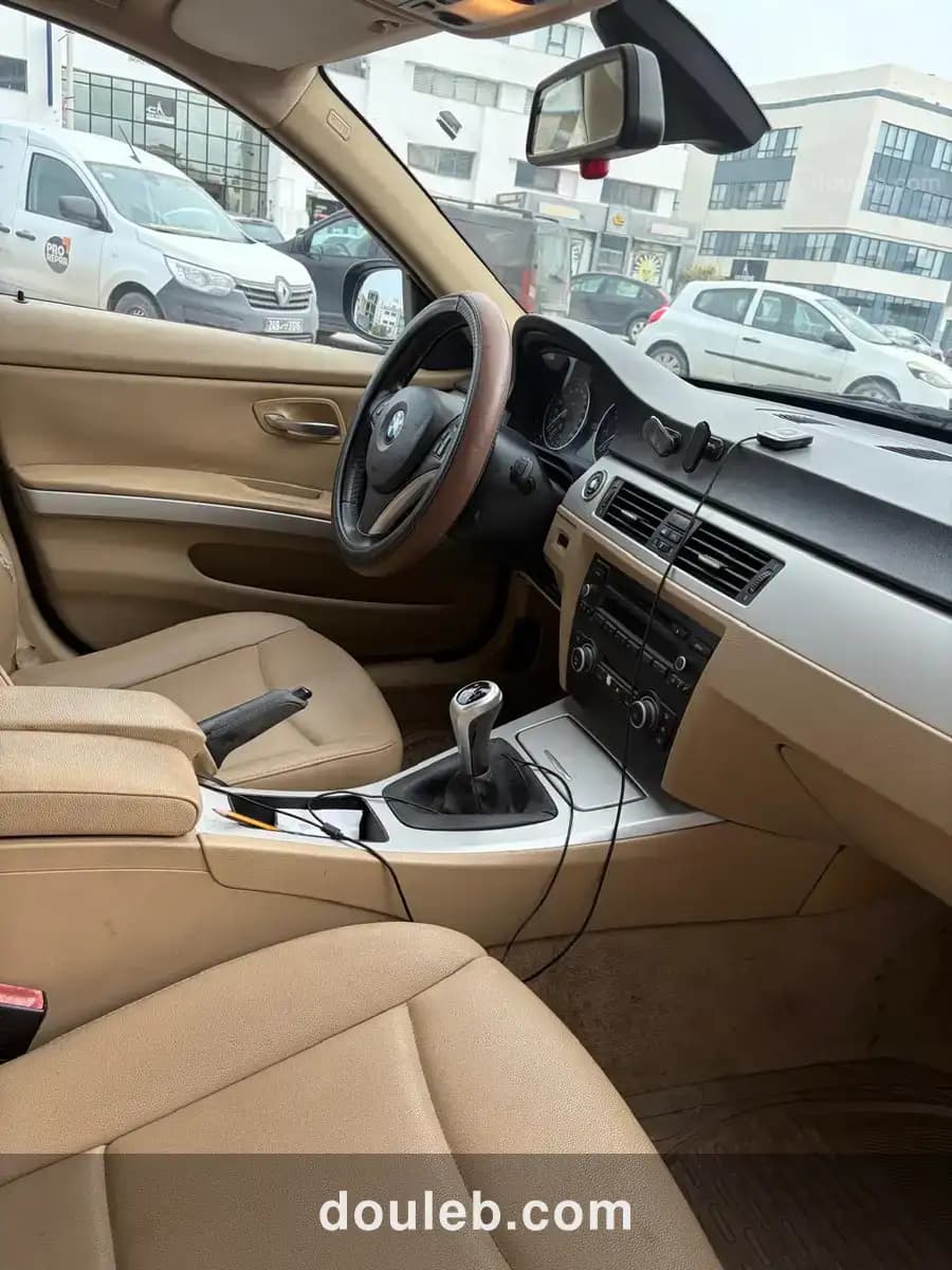 Bmw en très bonne état - Miniature 2