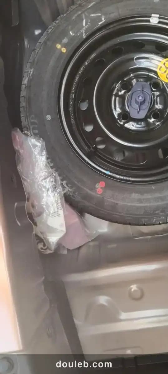 Voiture neuf - Miniature 4