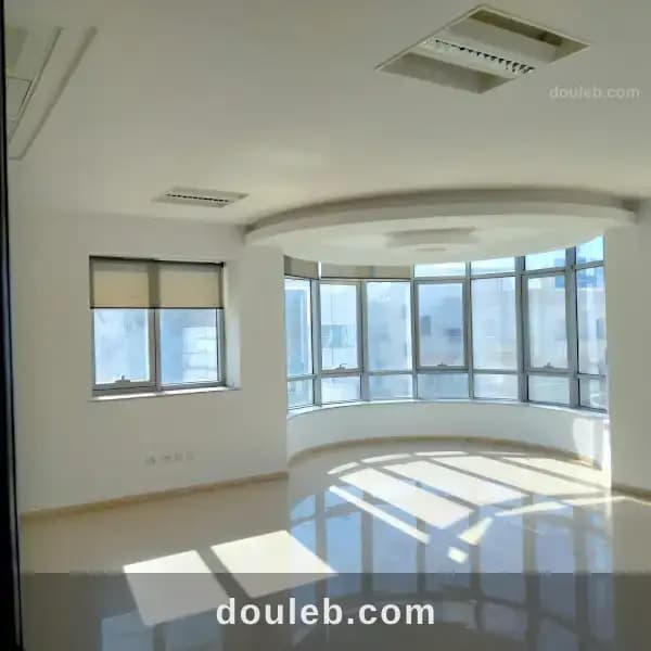 Super immeuble bureautique 4400 m2 au lac 2 - Photo 1