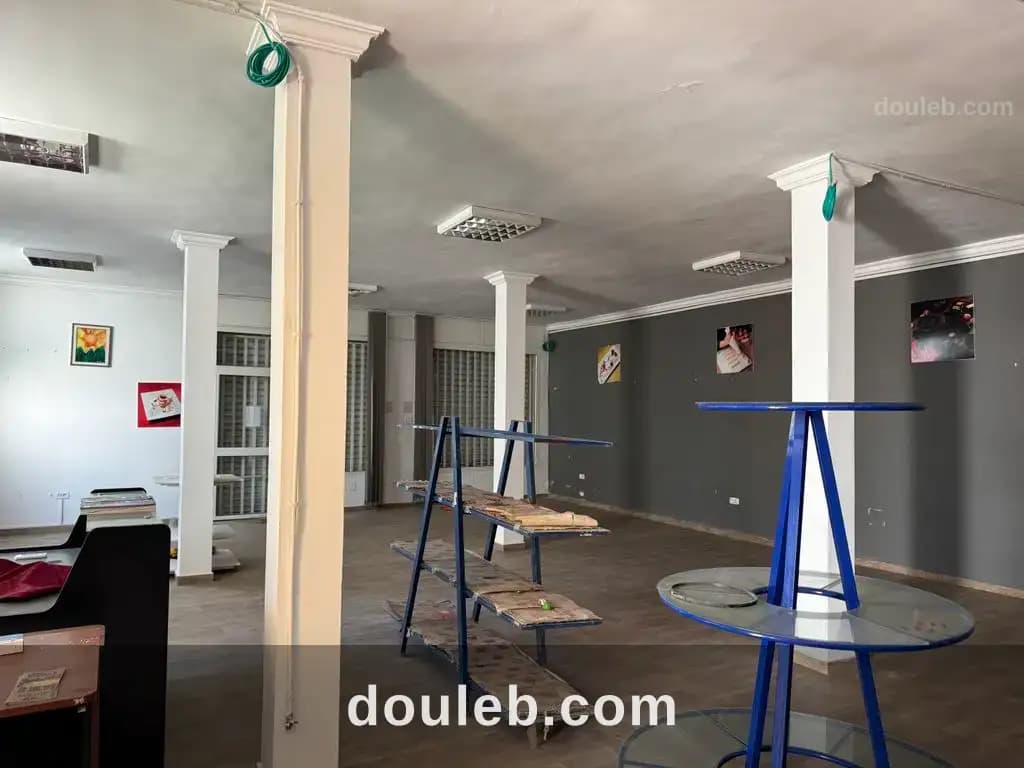 Immeuble bureautique 2500 m2 au lac 3 - Miniature 2