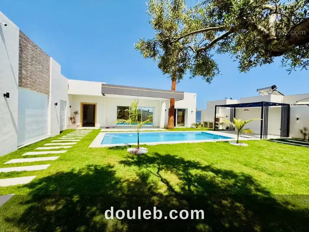 V637 villa velours - Photo 1