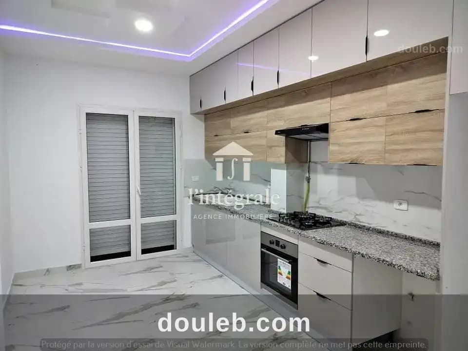 Bel appartement s3 neuf - Photo 1