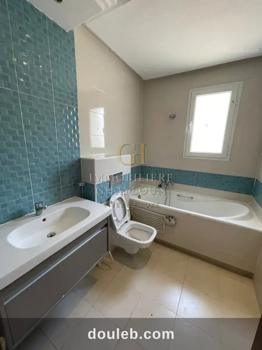 Appartement s3 menzah 9c avec pp sous sol - Miniature 3