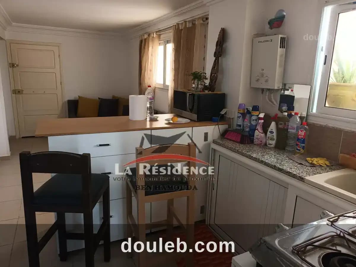 Appartement en plein centre ville bizerte - Miniature 2