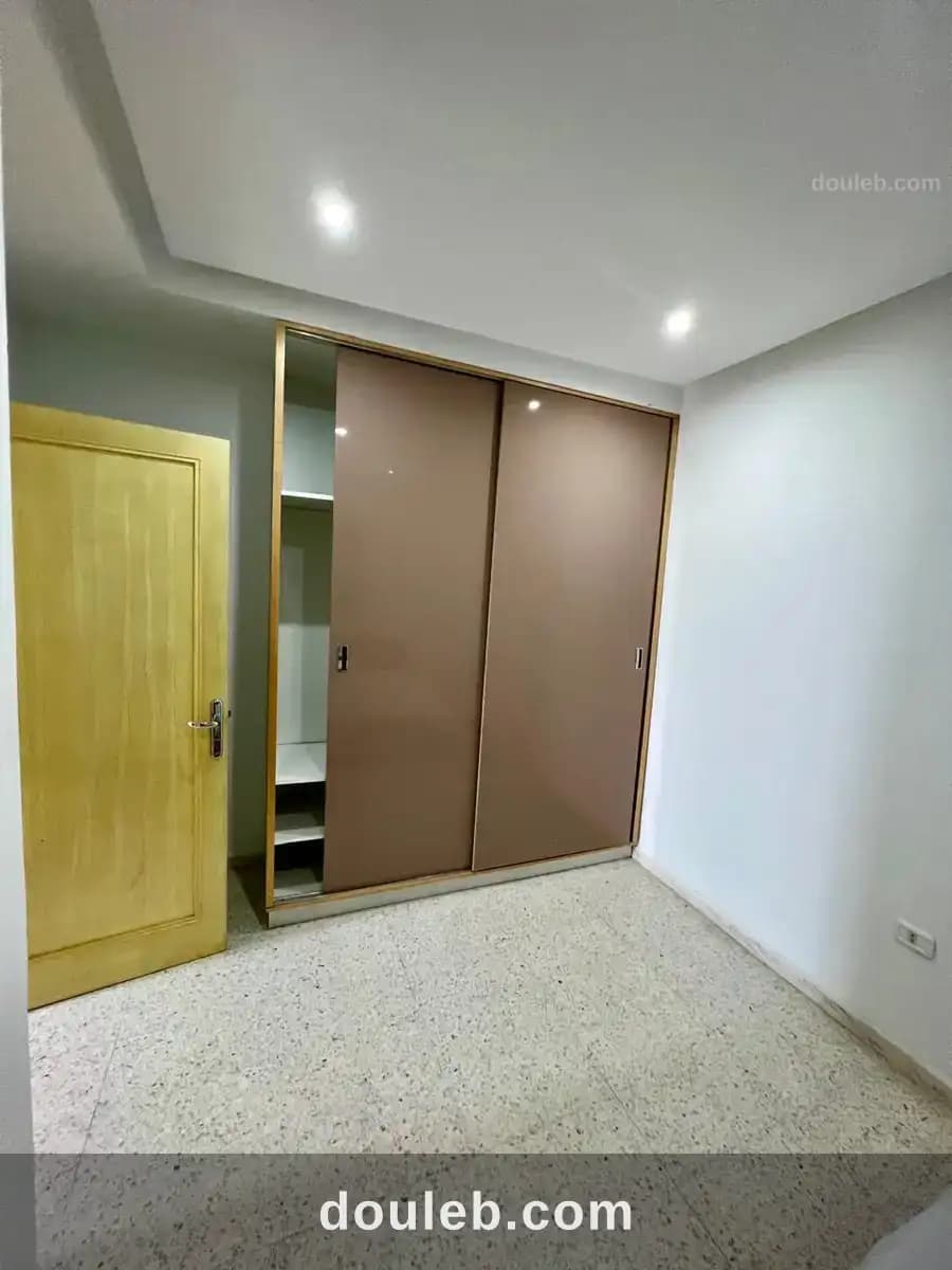 Appartement meublé à hay el fermelia gabès s2 - Miniature 5