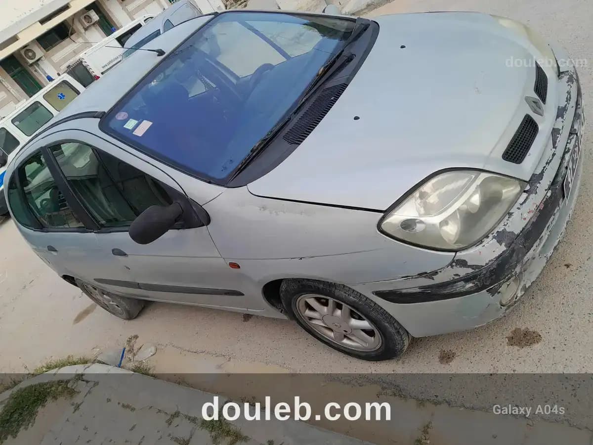 Renault scenic - Photo 1