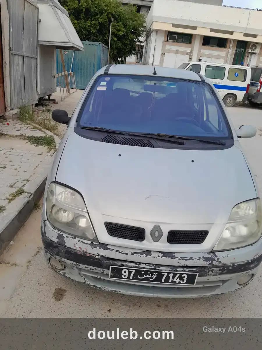 Renault scenic - Miniature 2
