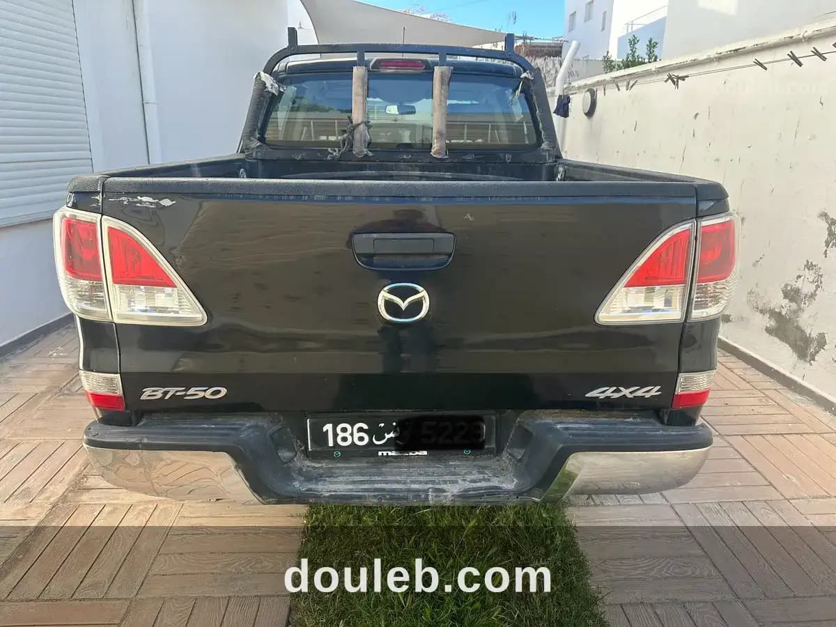 Mazda bt50 à Tunis