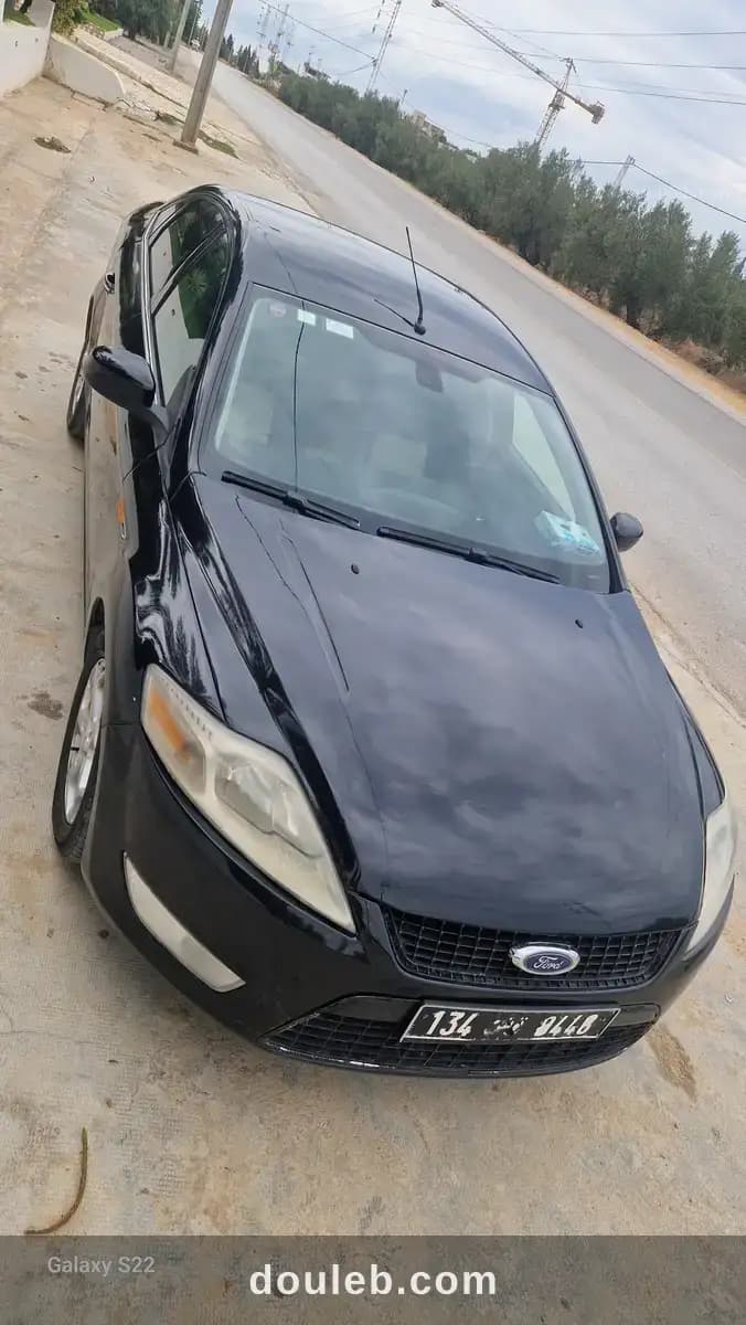 Ford mondeo ghia - Photo 1