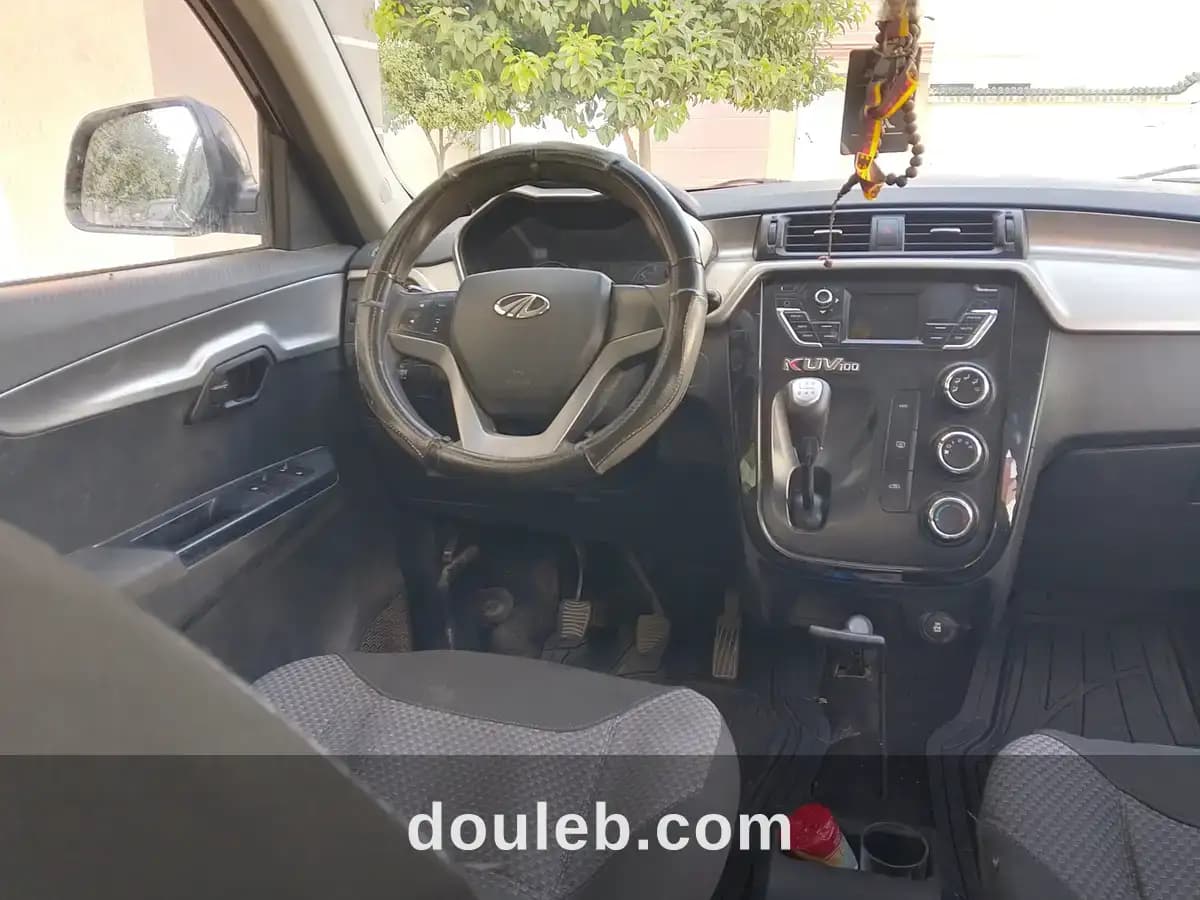 Mahindra kuv100 1ère main - Photo 1