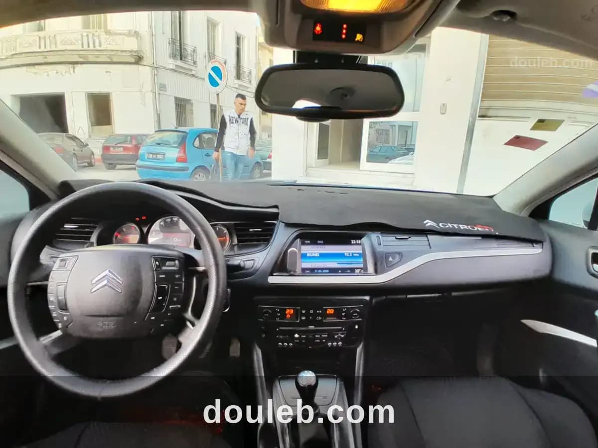 Voiture c5 - Photo 1
