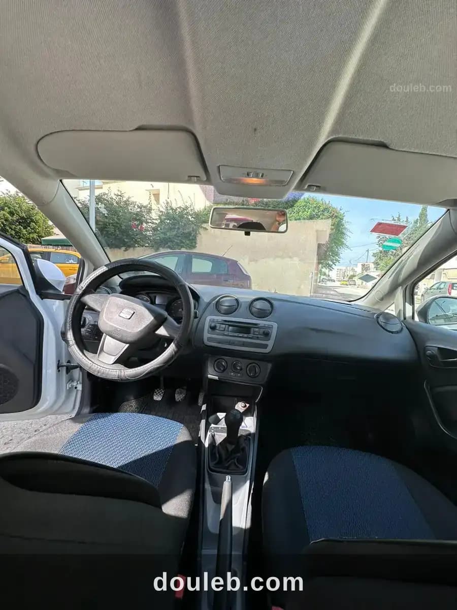 Seat ibiza - Miniature 2