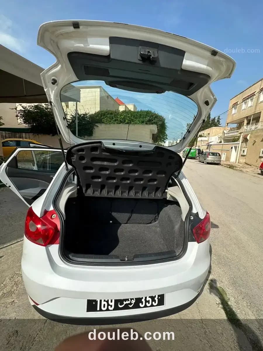 Seat ibiza - Miniature 4