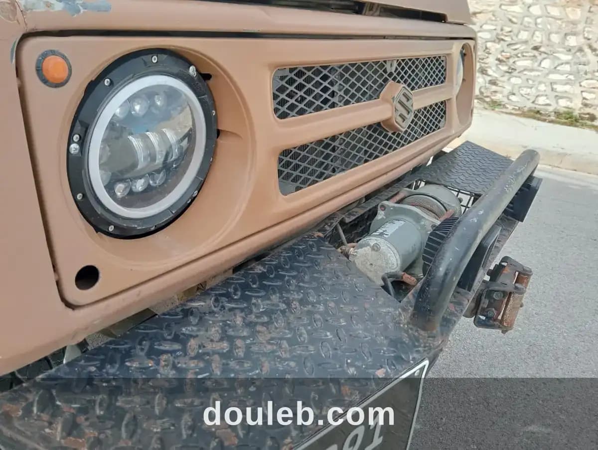 Unique suzuki samurai cabriolet - Miniature 3