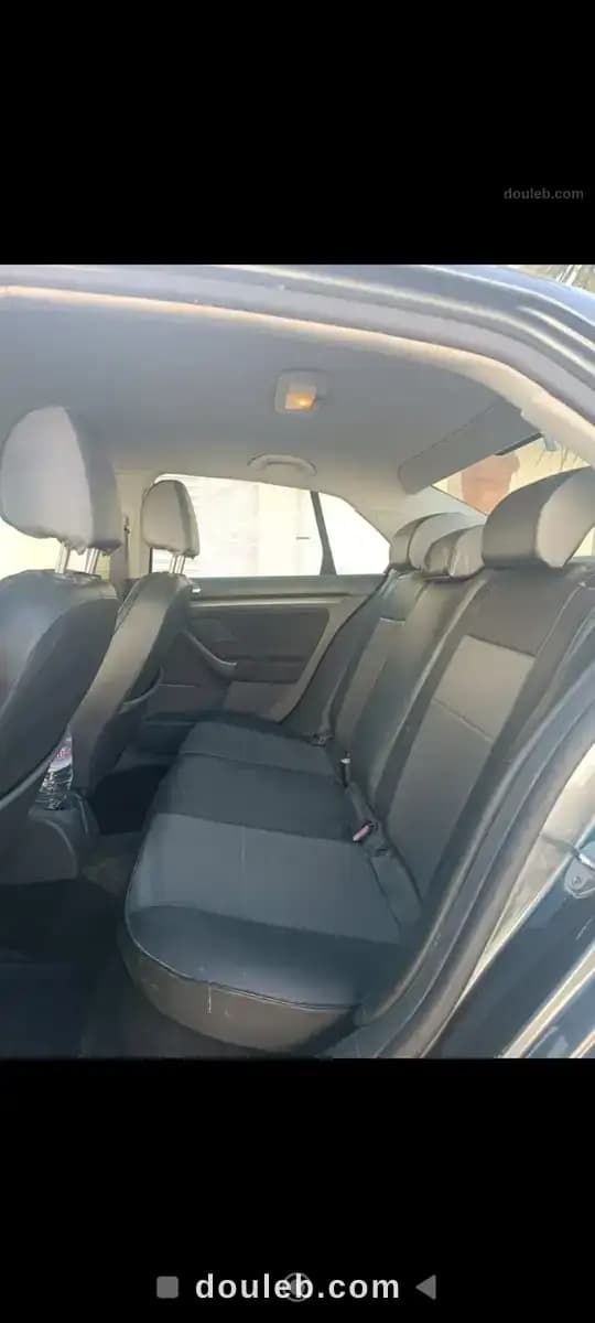 Jetta 2009 - Miniature 2