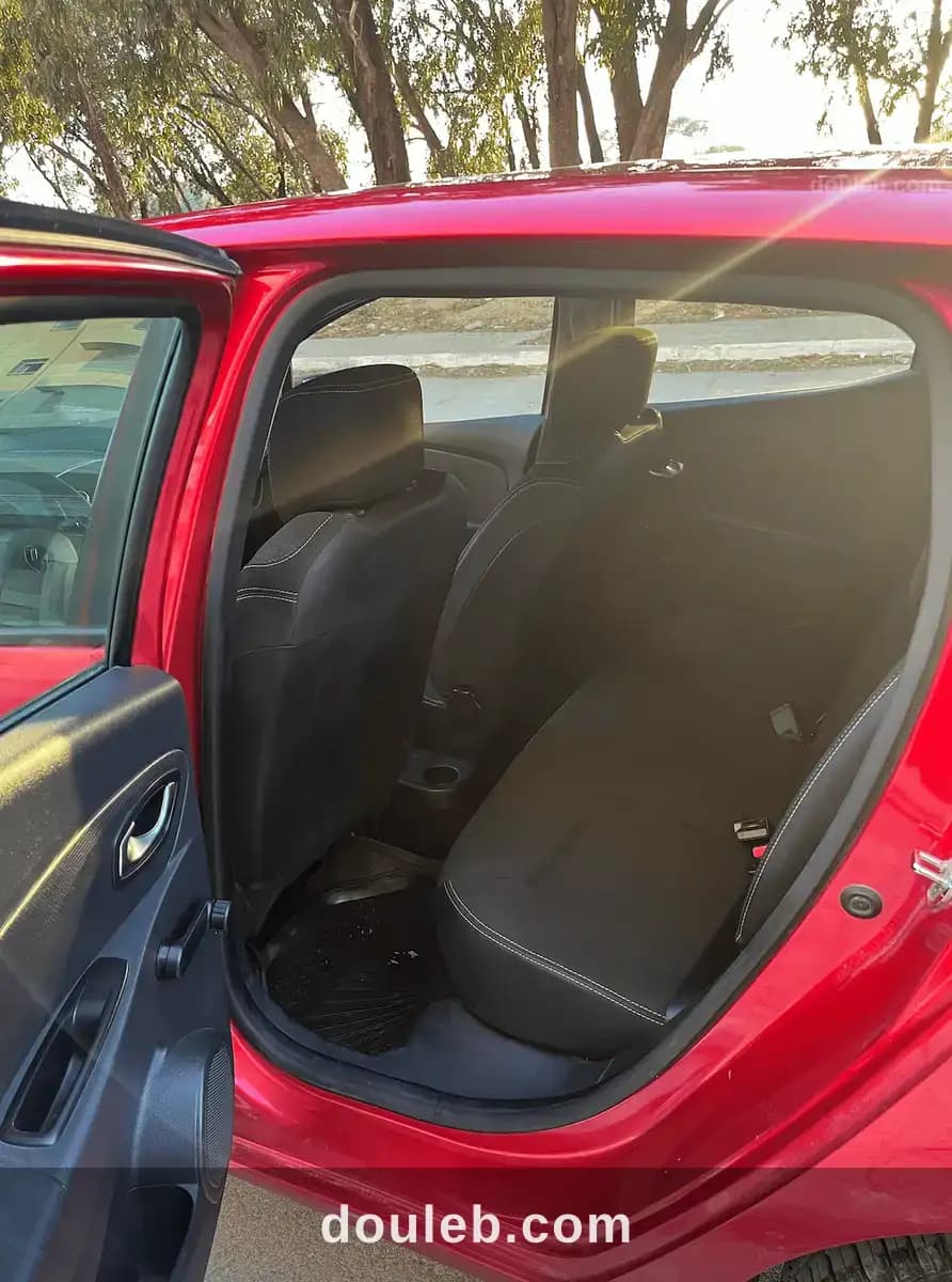 Clio 4 2020 rouge - Miniature 3