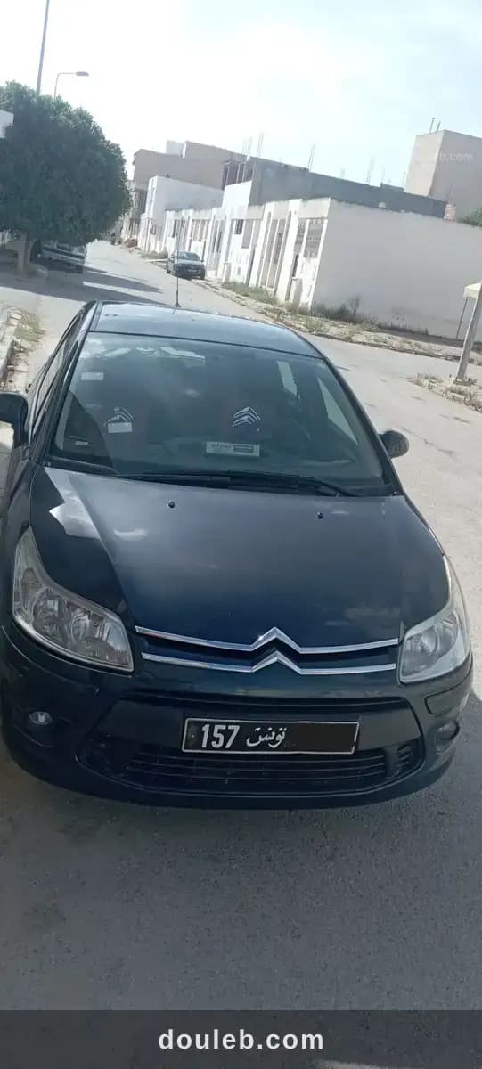 Citroen c4 1 point 6 hdi diesel - Photo 1