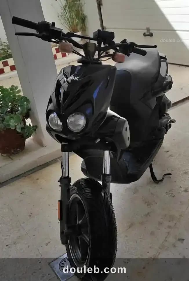 Vespa stunt bonne occasion - Miniature 2