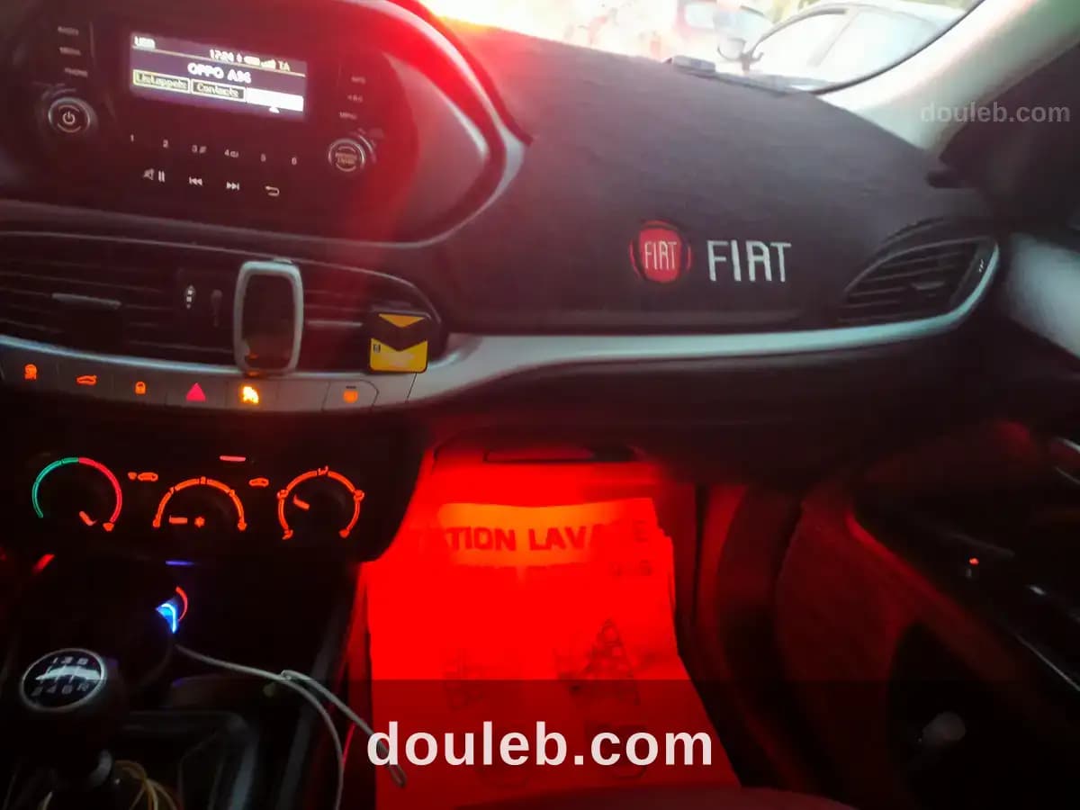 Fiat tipo 2020 - Miniature 3