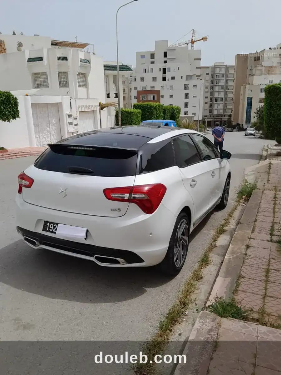 Voiture ds5 de collection - Miniature 5