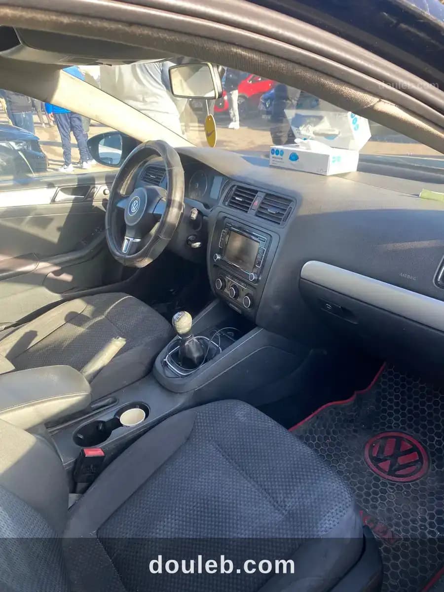 Jetta tsi bande rouge - Miniature 2