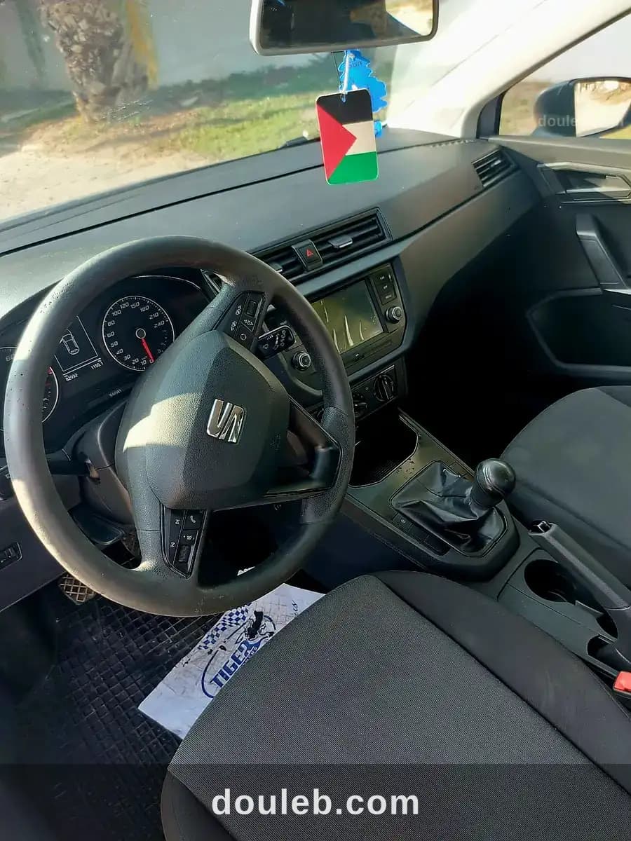 Seat ibiza première main - Miniature 2
