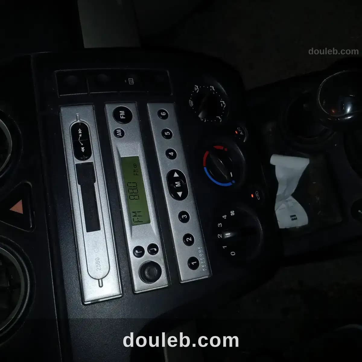 Ford fiesta 2005 - Miniature 3