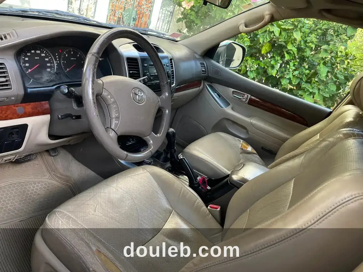 Toyota land cruiser prado vx 2009 7 places - Miniature 2