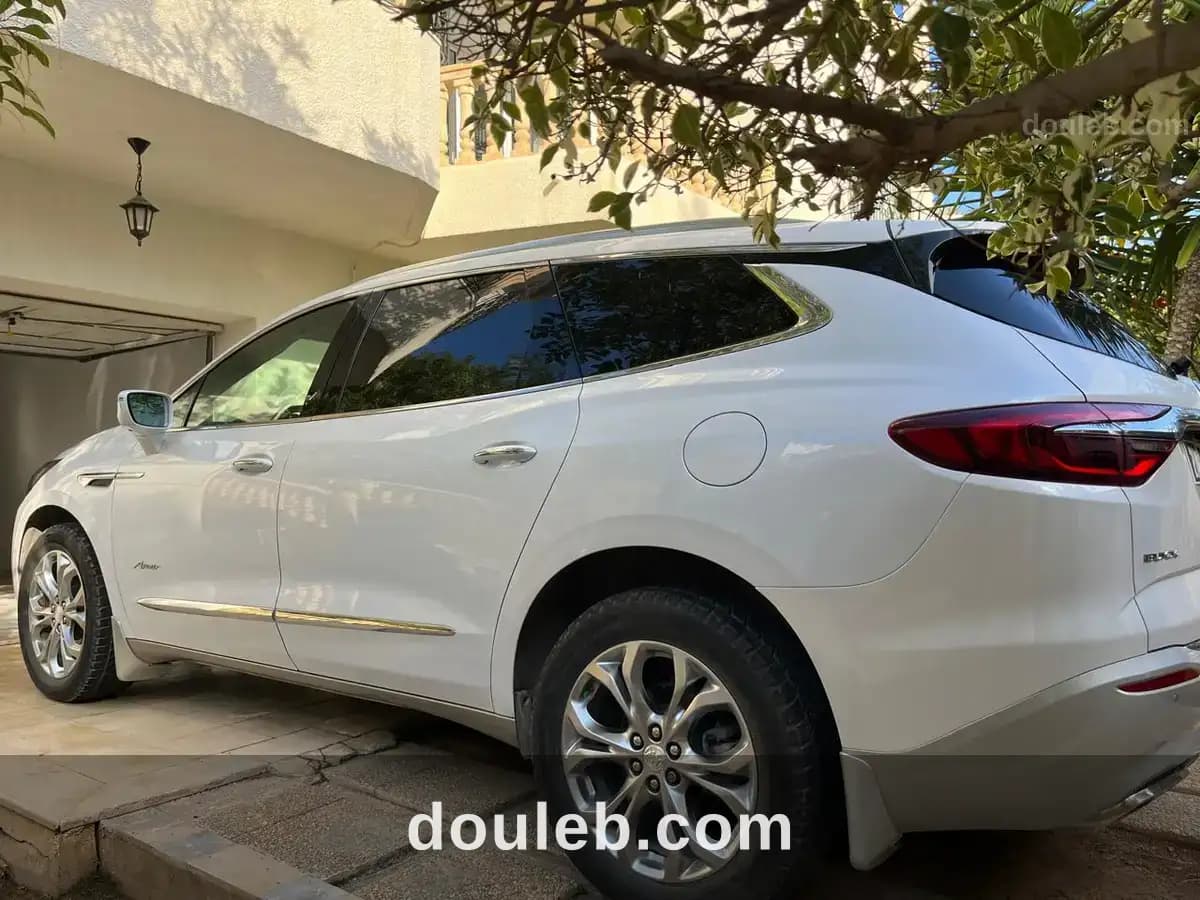 Buick enclave avenir awd 2018 7 places - Miniature 3