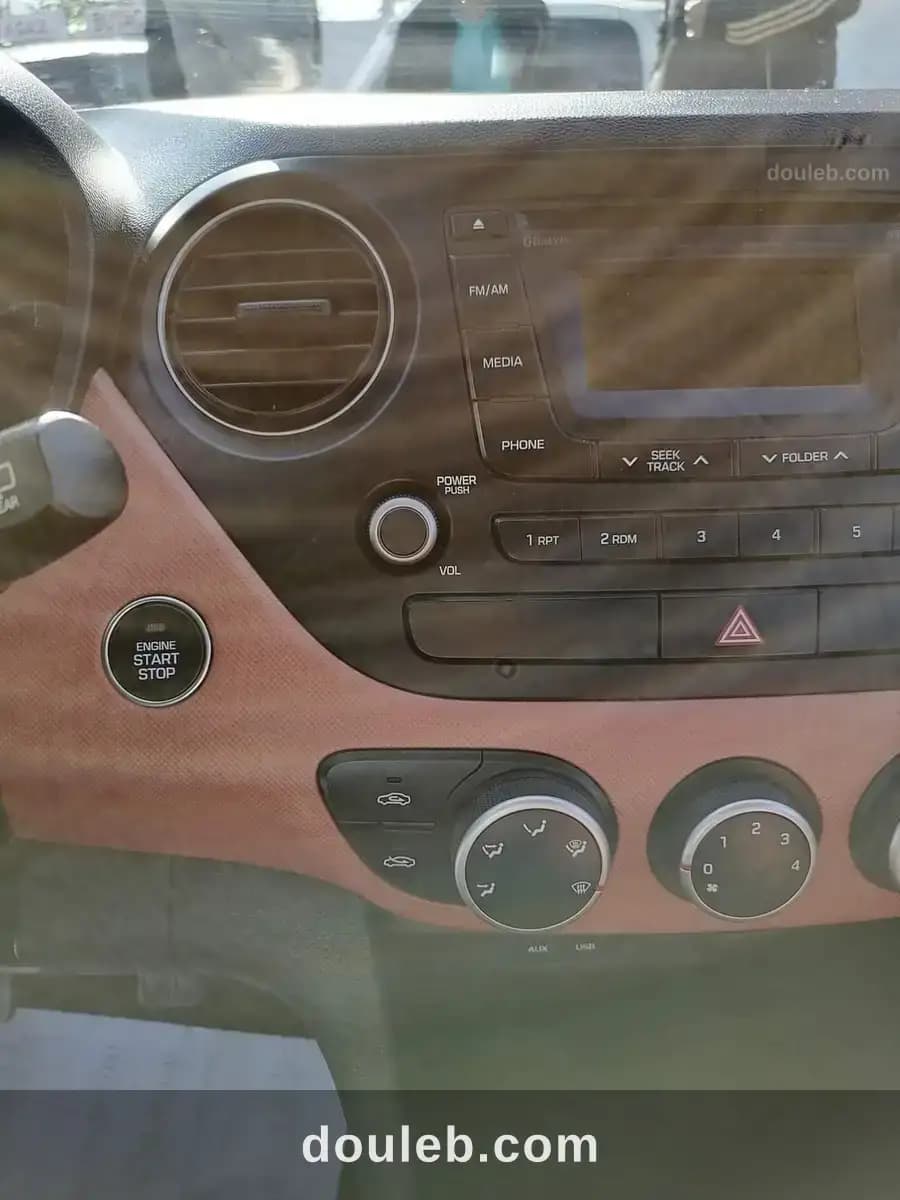 Hyundai grand i10 - Miniature 3