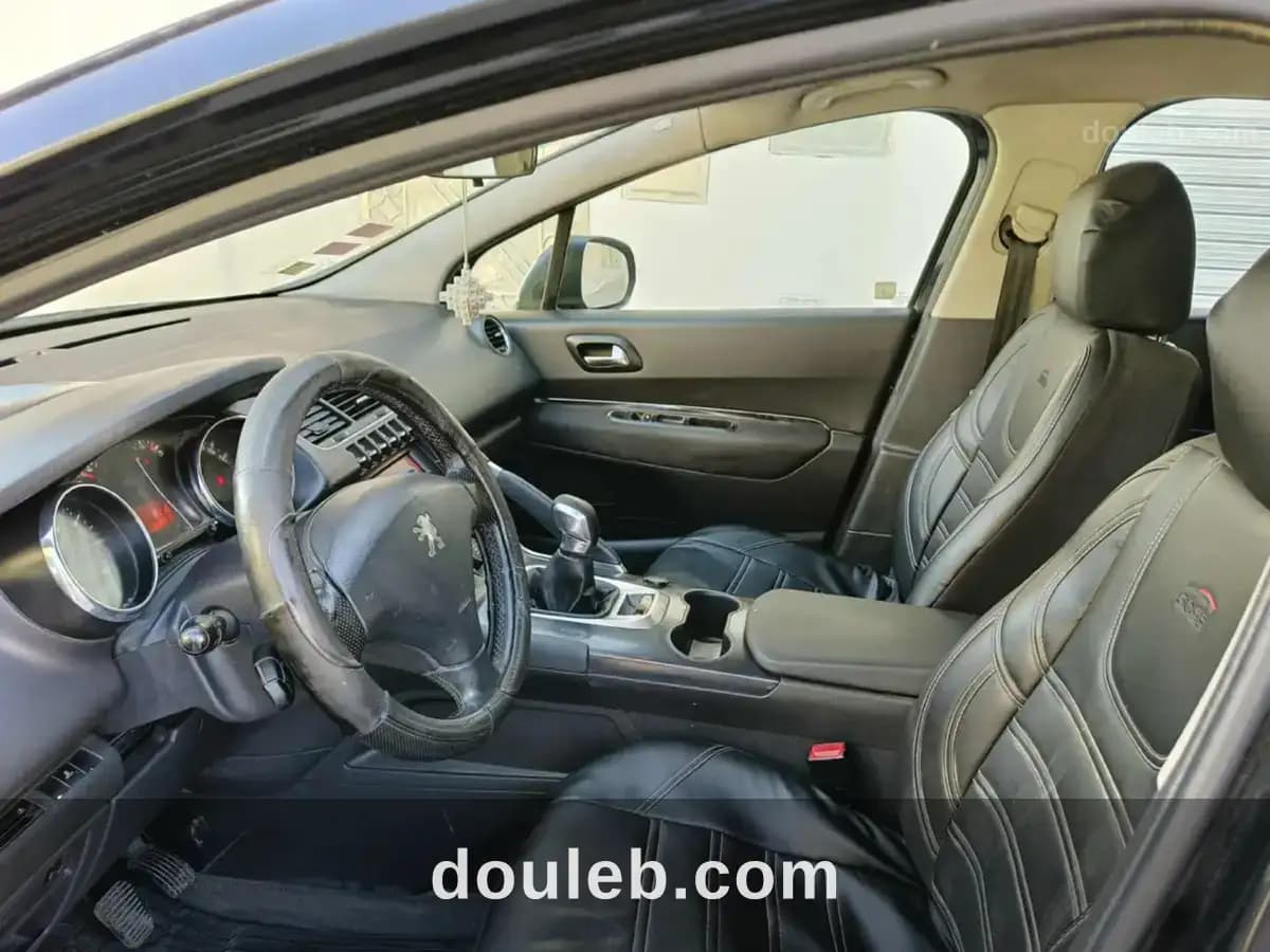 Peugeot 3008 - Miniature 5