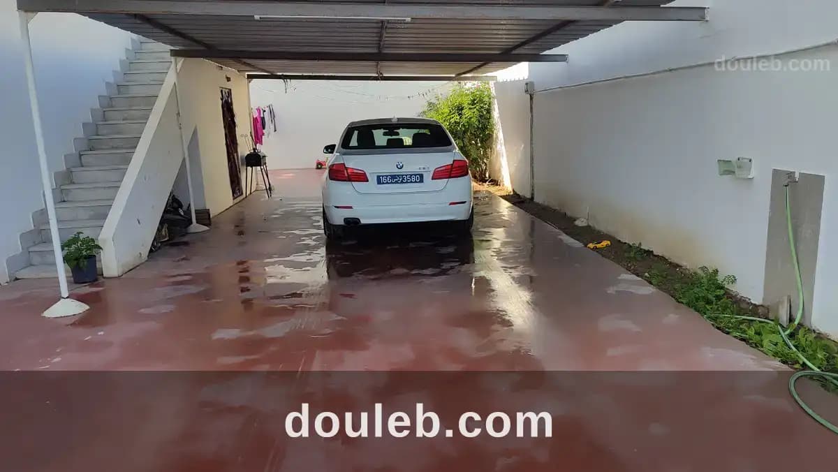 Bmw 520 i en bon état - Miniature 5