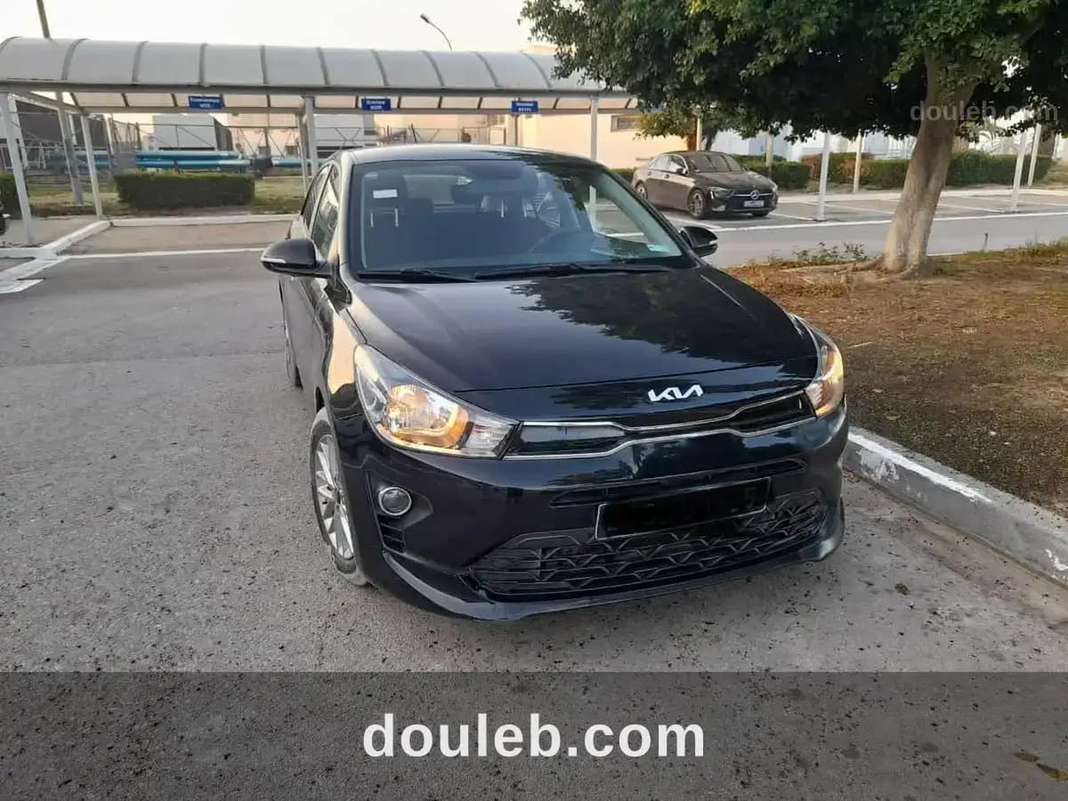 Kia rio noire série 228 - Miniature 3